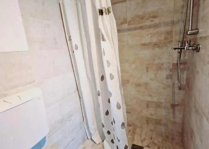 Damian Apartman Póla